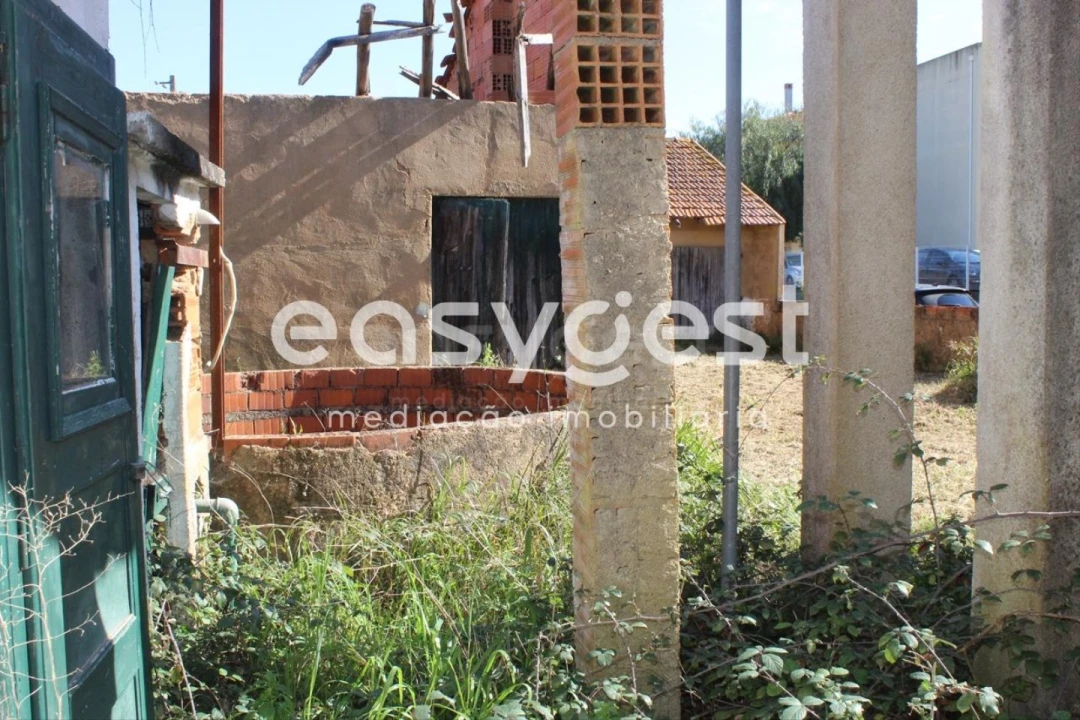 Moradia T4 para Venda em São João Baptista e Santa Maria dos Olivais Foto 7