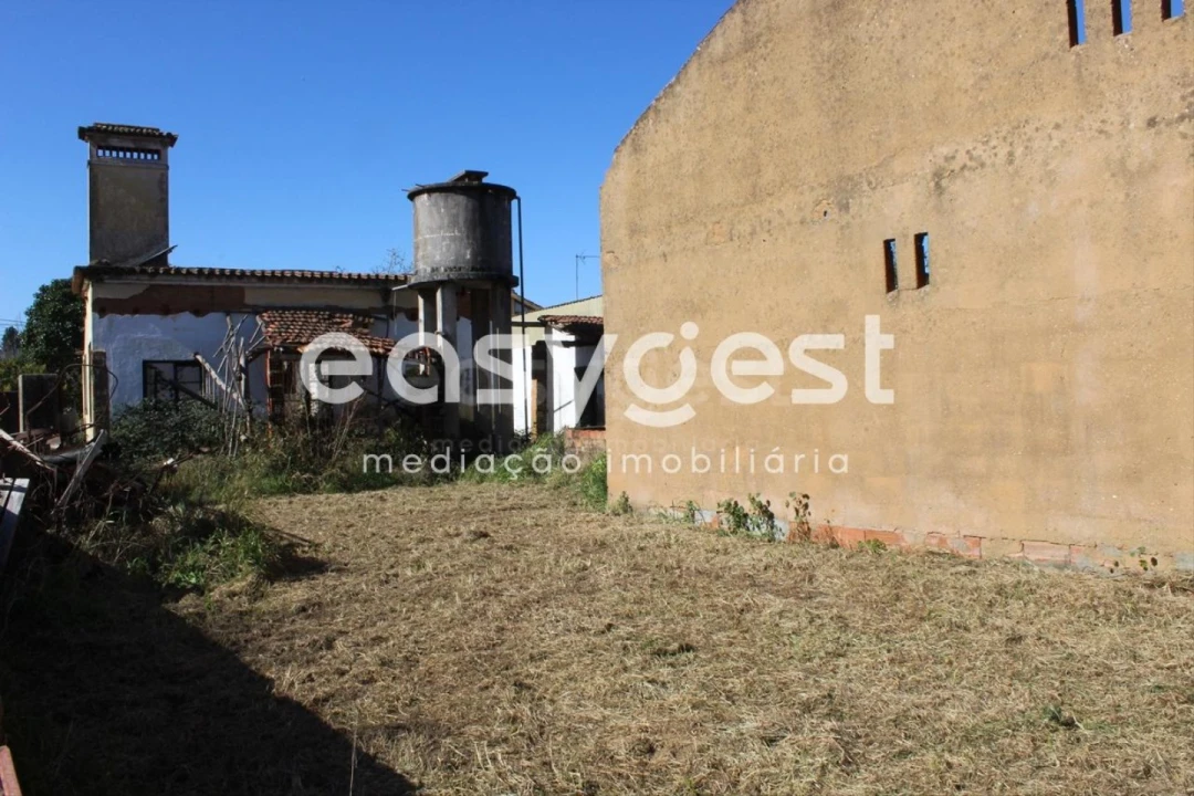 Moradia T4 para Venda em São João Baptista e Santa Maria dos Olivais Foto 8