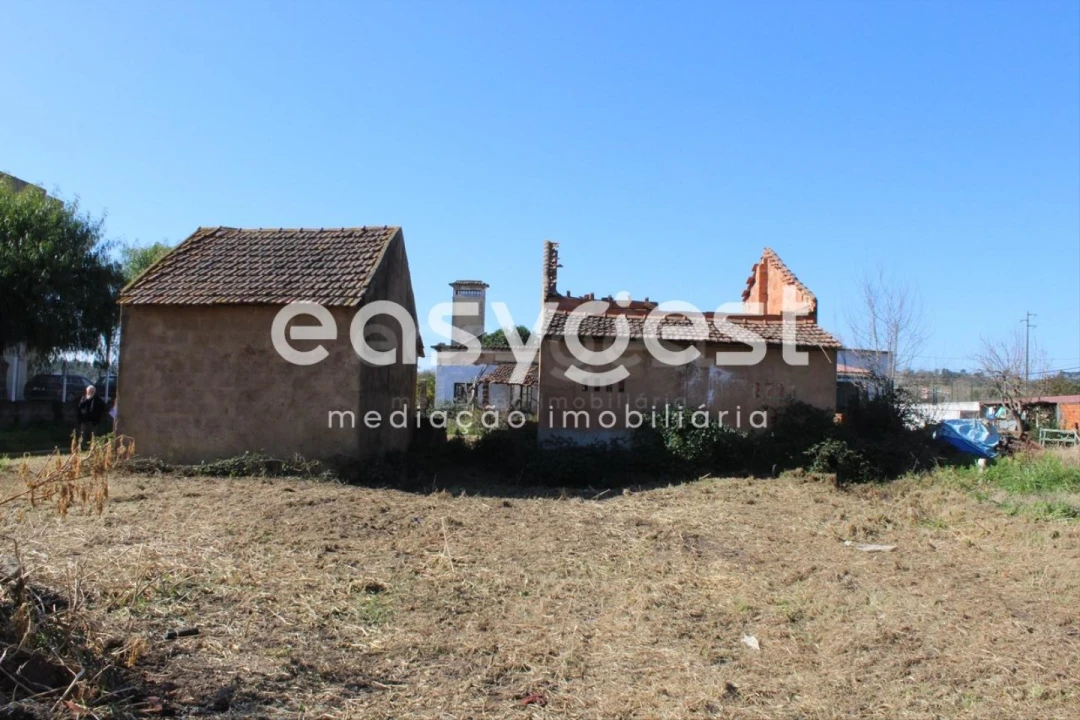 Moradia T4 para Venda em São João Baptista e Santa Maria dos Olivais Foto 9