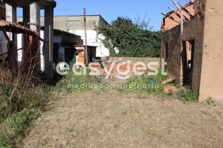 Moradia T4 para Venda em São João Baptista e Santa Maria dos Olivais Foto 13