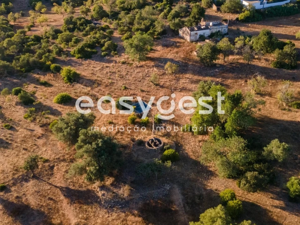 Terreno Misto para Venda em Quelfes Foto 8