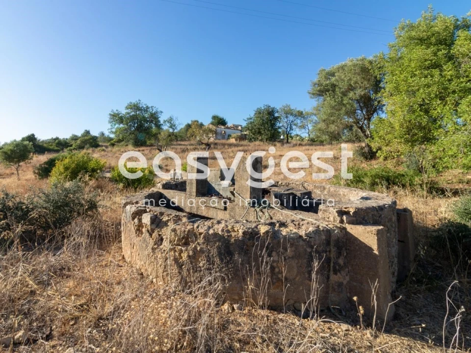 Terreno Misto para Venda em Quelfes Foto 13