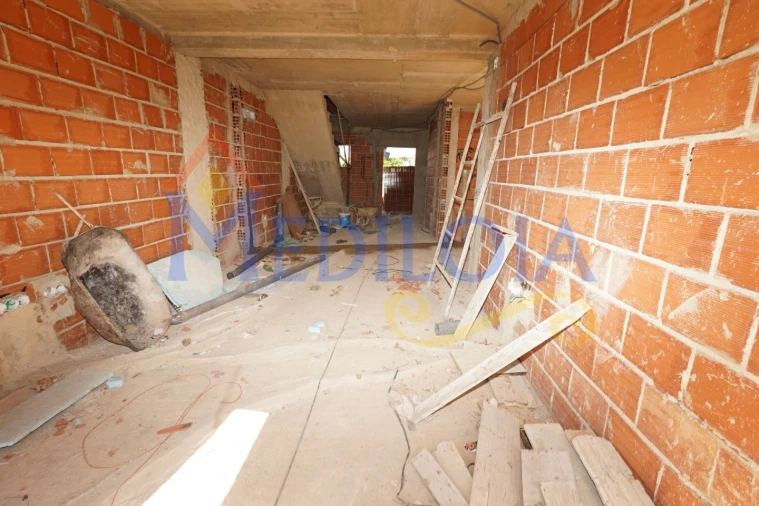 Moradia T2 para Venda em Altura Foto 5