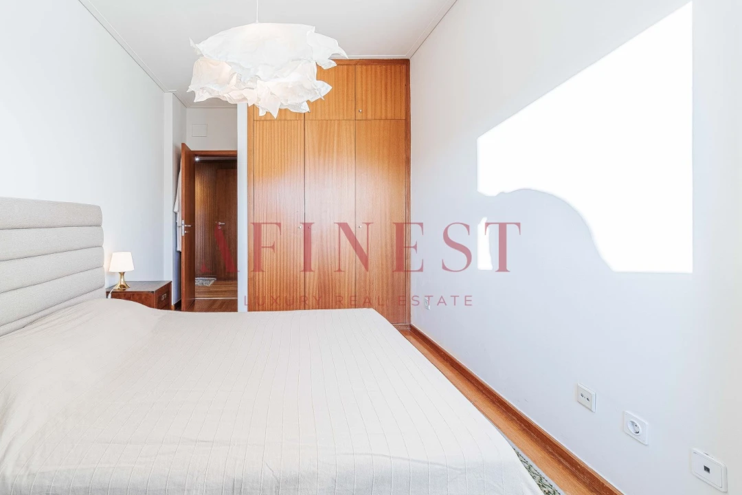 Apartamento T2 para Venda em Alfragide Foto 26