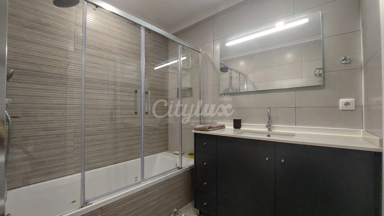 Apartamento T2 para Venda em Cascais e Estoril Foto 26