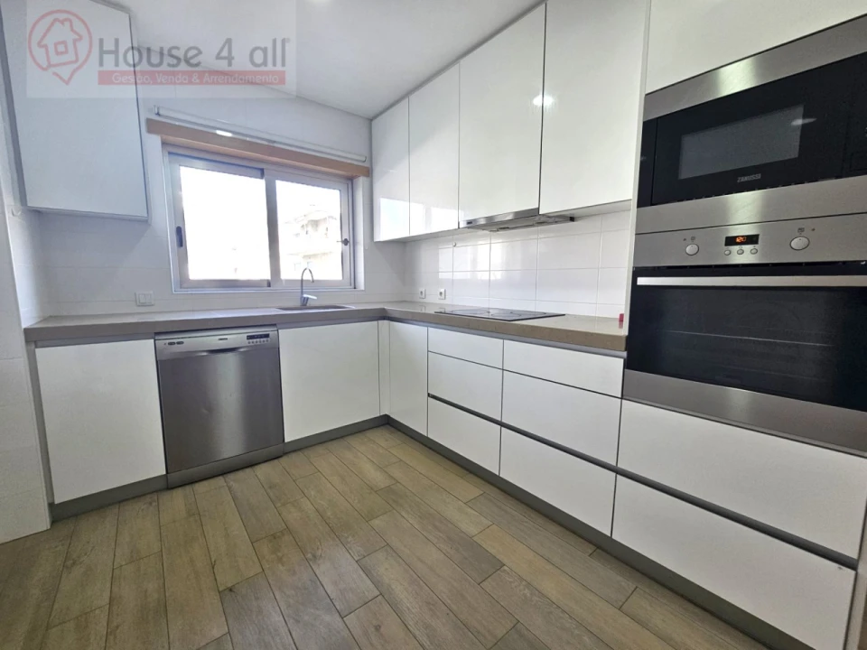 Apartamento T4 para Venda em Nossa Senhora do Pópulo, Coto e São Gregório Foto 9