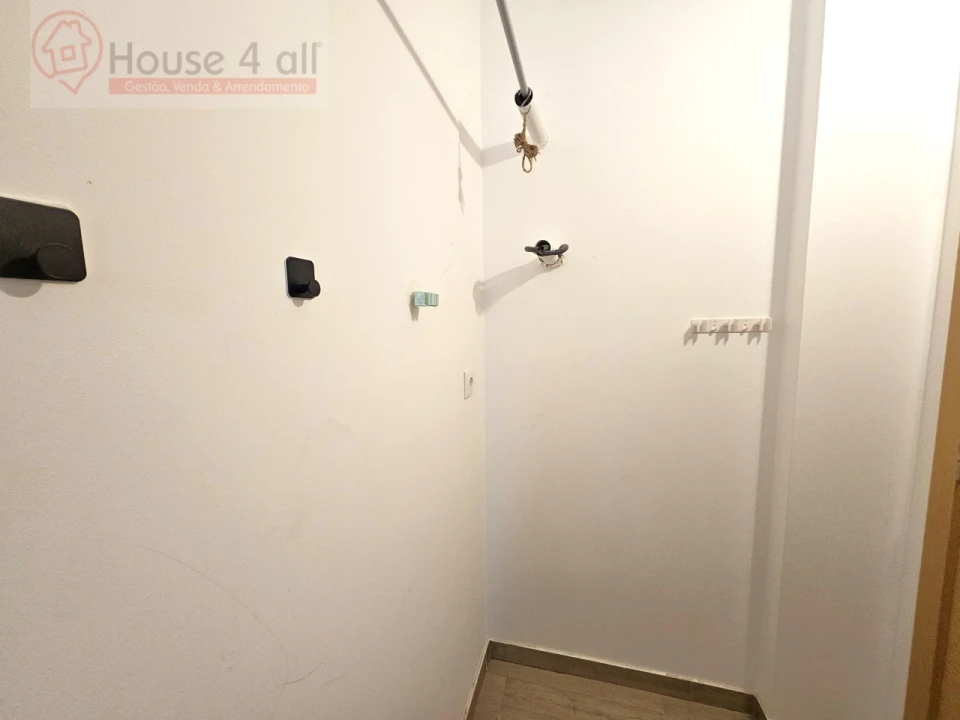 Apartamento T4 para Venda em Nossa Senhora do Pópulo, Coto e São Gregório Foto 11