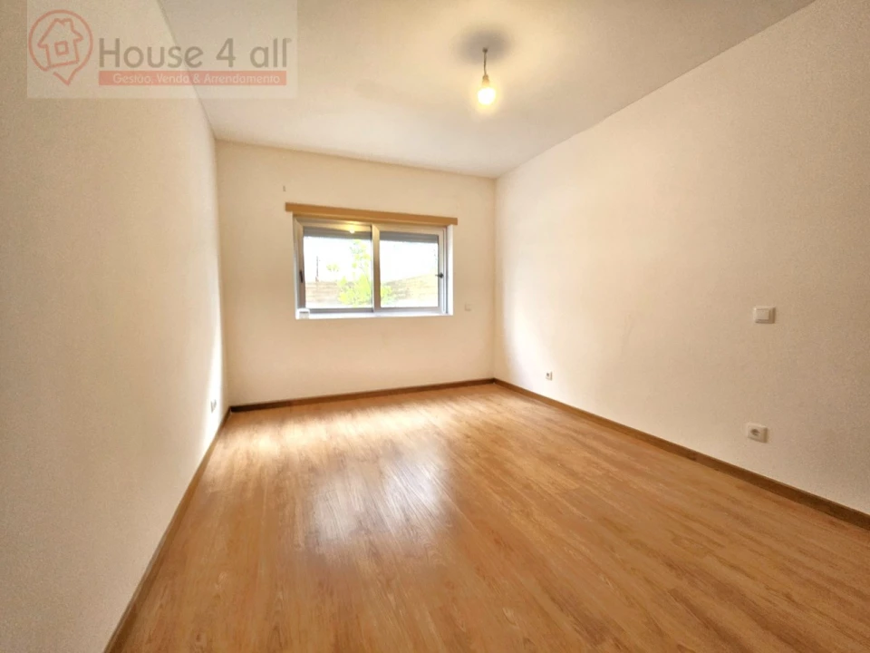 Apartamento T4 para Venda em Nossa Senhora do Pópulo, Coto e São Gregório Foto 17