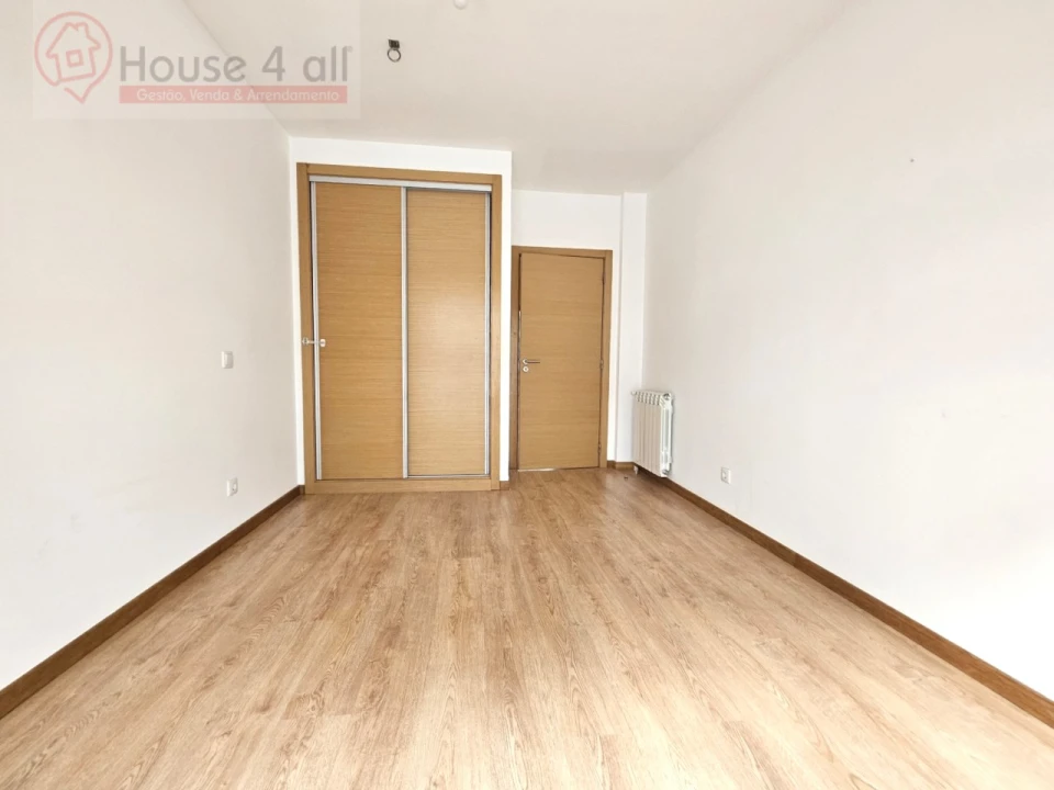 Apartamento T4 para Venda em Nossa Senhora do Pópulo, Coto e São Gregório Foto 25