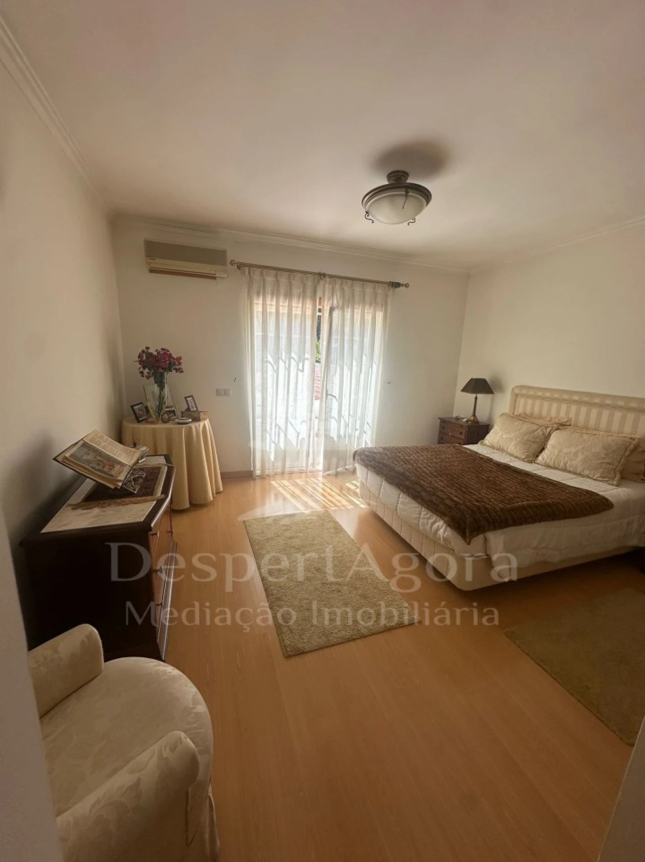 Moradia T4 para Venda em Casais e Alviobeira Foto 13