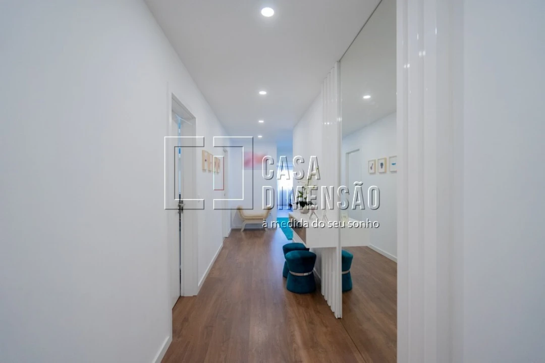 Apartamento T2 para Venda em Venteira Foto 2