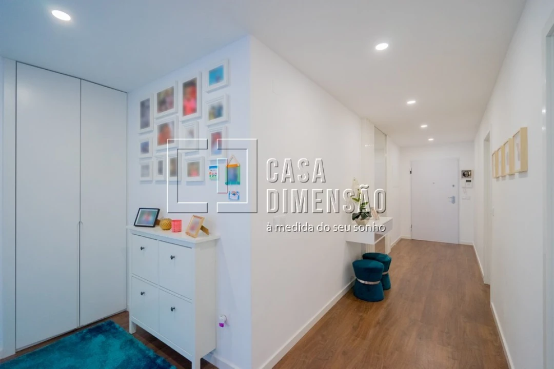 Apartamento T2 para Venda em Venteira Foto 6