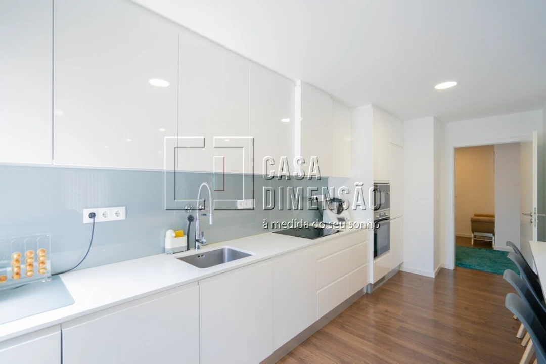 Apartamento T2 para Venda em Venteira Foto 30