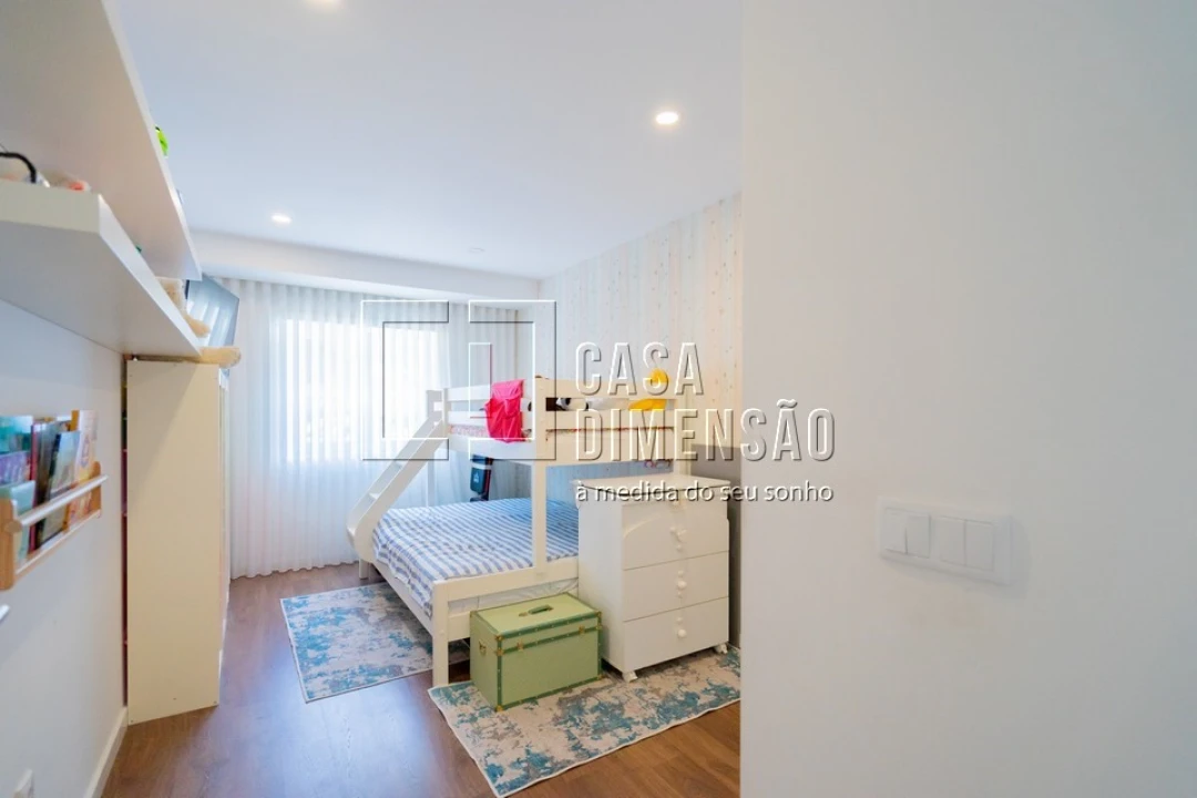 Apartamento T2 para Venda em Venteira Foto 42