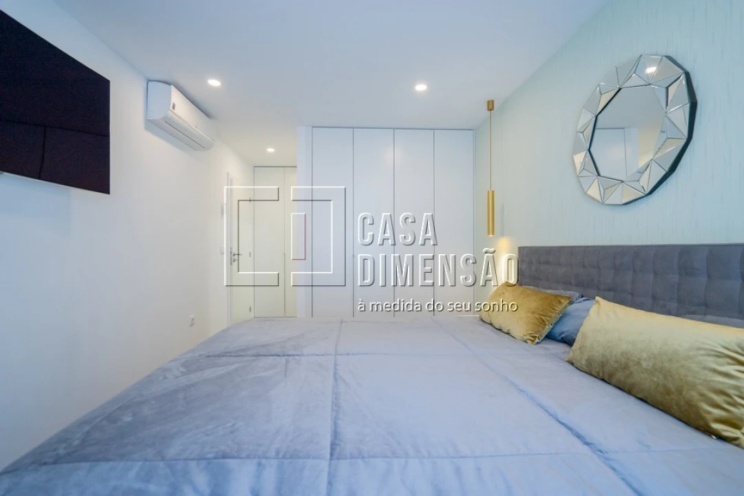 Apartamento T2 para Venda em Venteira Foto 56
