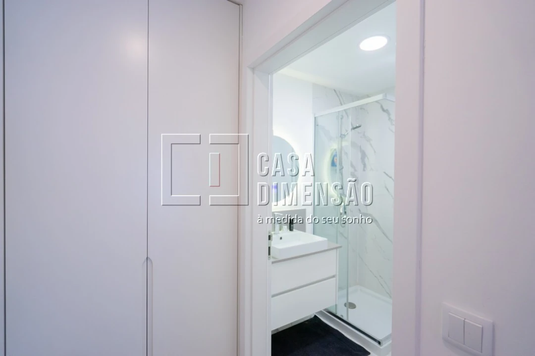 Apartamento T2 para Venda em Venteira Foto 58