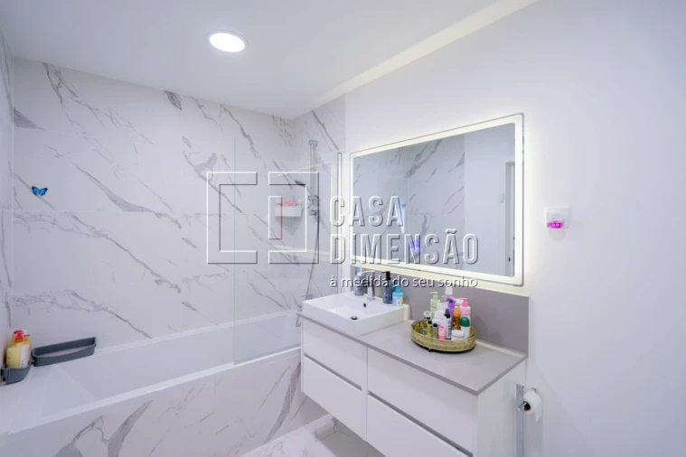 Apartamento T2 para Venda em Venteira Foto 38