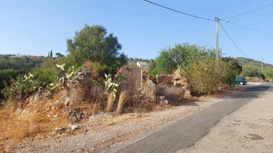Terreno para Venda em Moncarapacho e Fuseta Foto 1