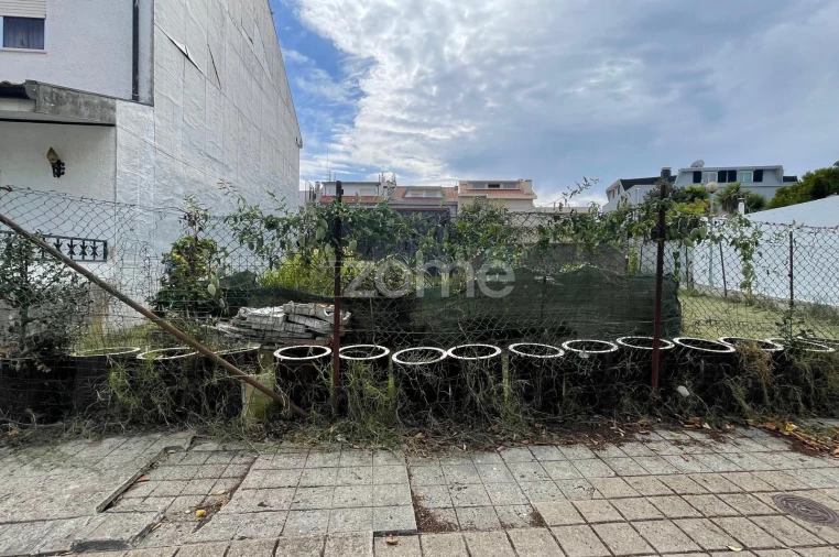 Terreno para Venda em Custóias, Leça do Balio e Guifões Foto 9