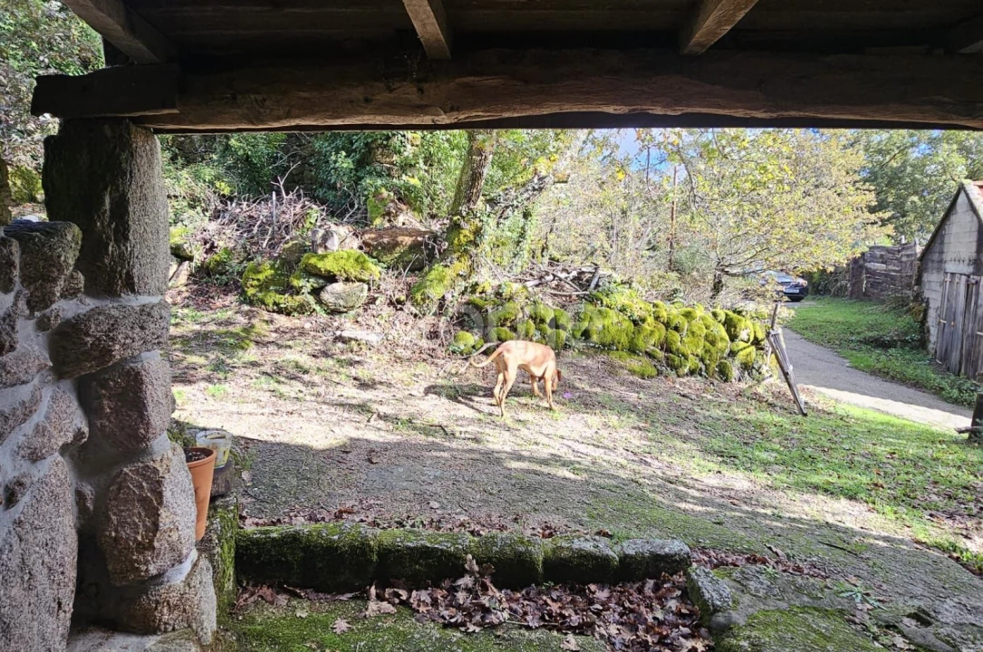 Moradia T2 para Venda em Castro Laboreiro e Lamas de Mouro Foto 28