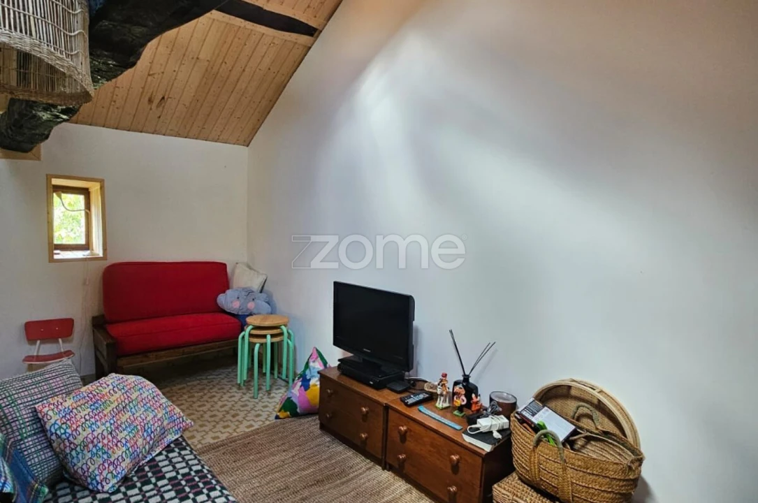 Moradia T2 para Venda em Castro Laboreiro e Lamas de Mouro Foto 9