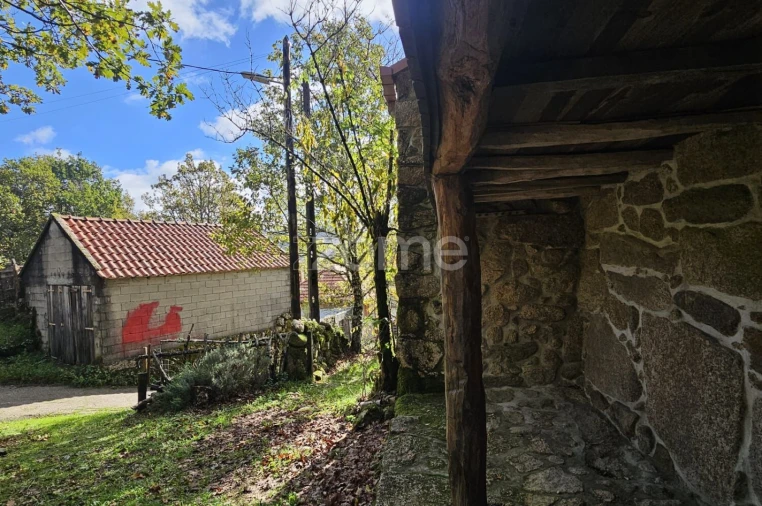 Moradia T2 para Venda em Castro Laboreiro e Lamas de Mouro Foto 26