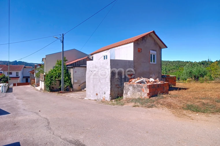 Moradia T5 para Venda em Miranda do Corvo