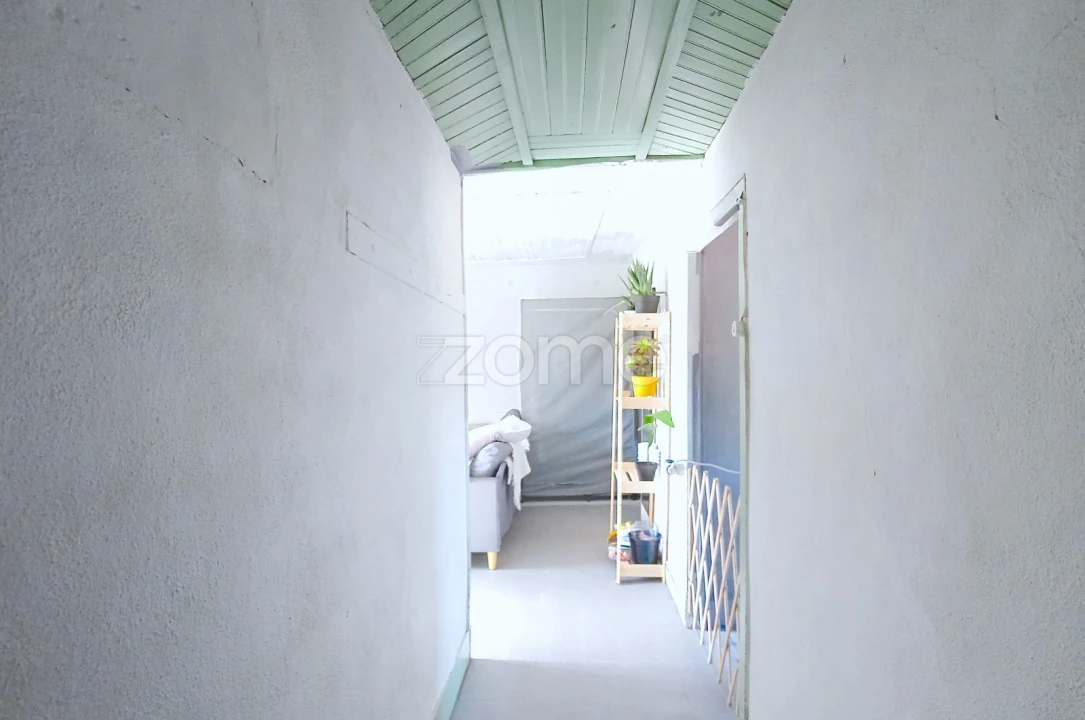 Moradia T5 para Venda em Miranda do Corvo Foto 11