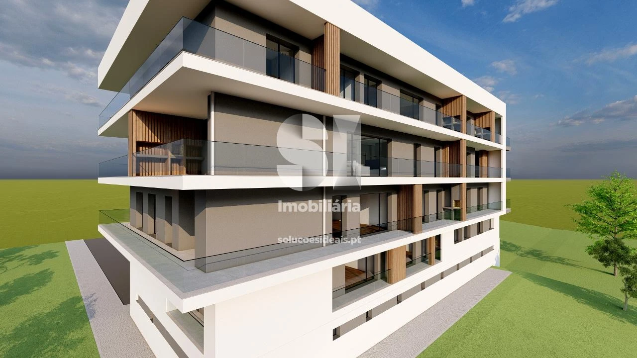 Apartamento T4 para Venda em Condeixa-A-Velha e Condeixa-A-Nova Foto 1