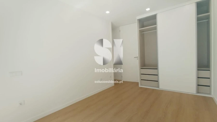 Moradia T3 para Venda em Aver-O-Mar, Amorim e Terroso Foto 7