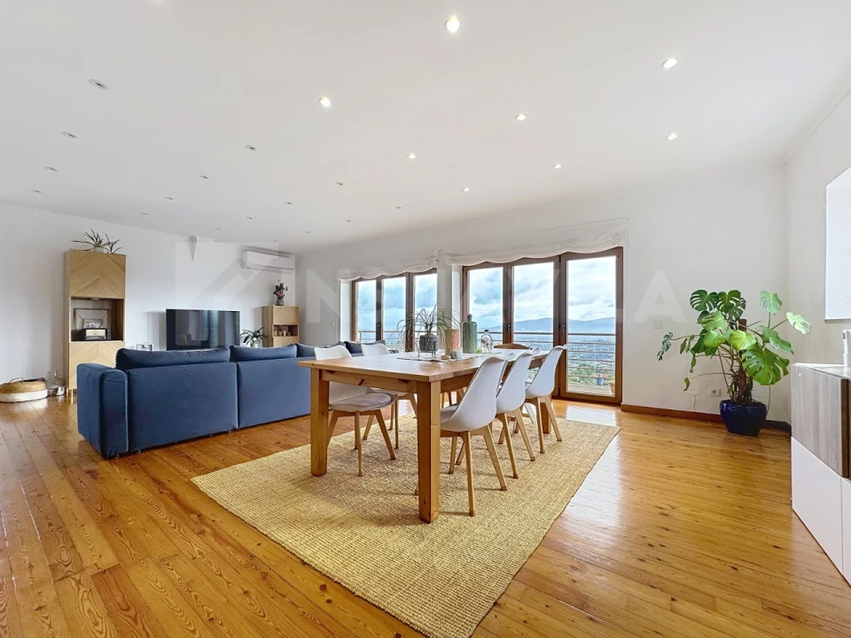 Moradia T3 para Venda em Candemil e Gondar Foto 12