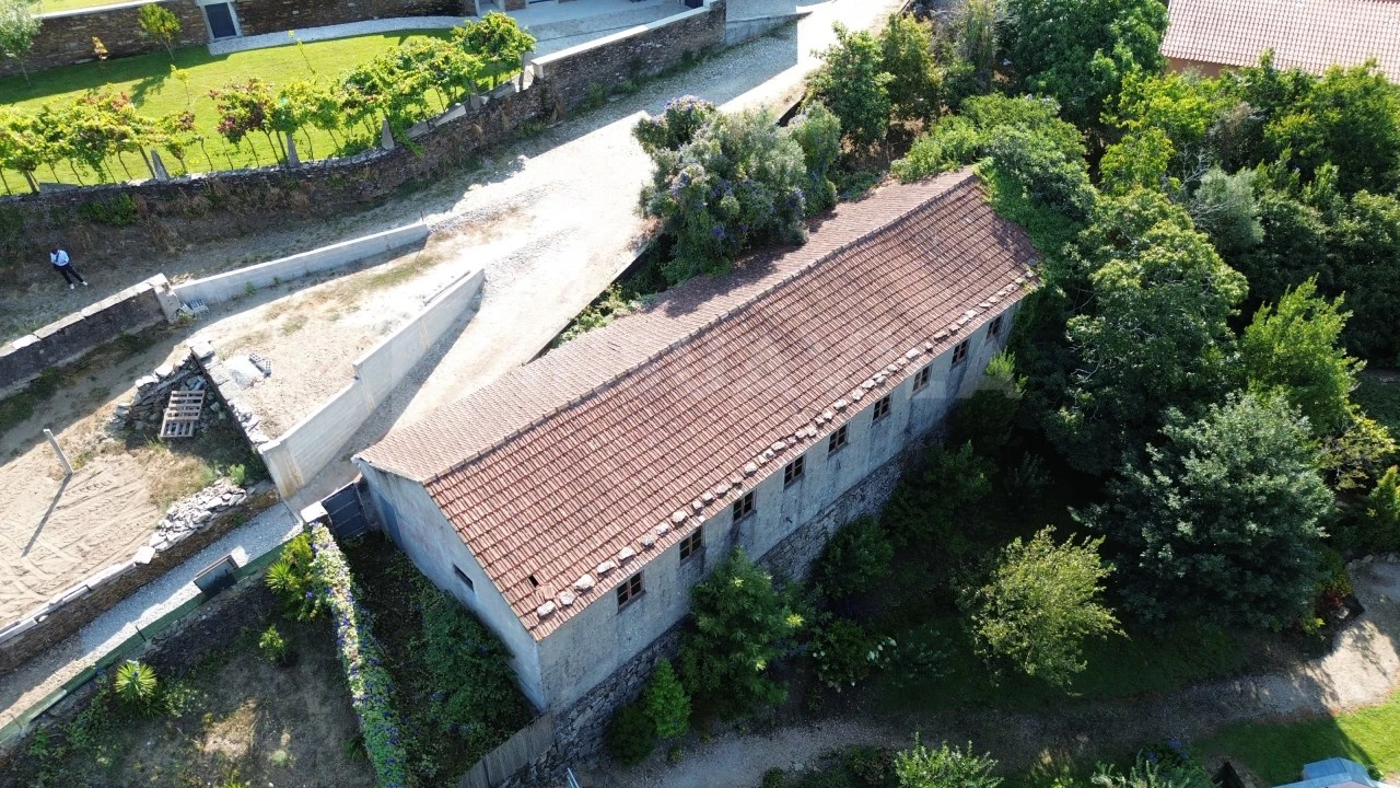 Moradia T3 para Venda em Venade e Azevedo Foto 2