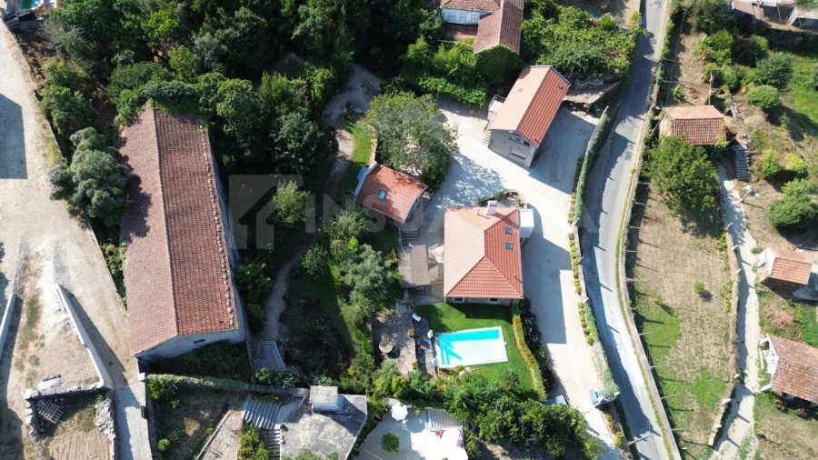 Moradia T3 para Venda em Venade e Azevedo Foto 6