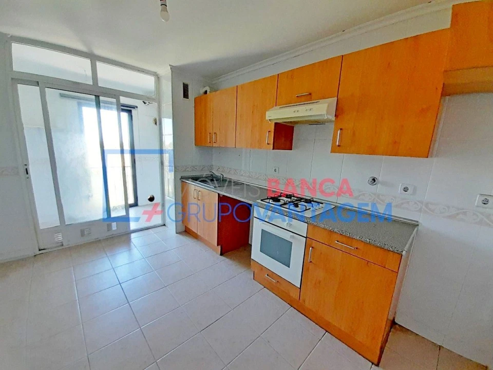 Apartamento T2 para Venda em Alhos Vedros Foto 4