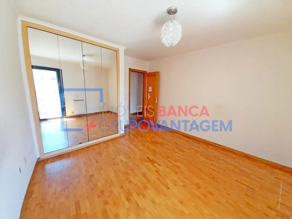 Apartamento T2 para Venda em Alhos Vedros Foto 11