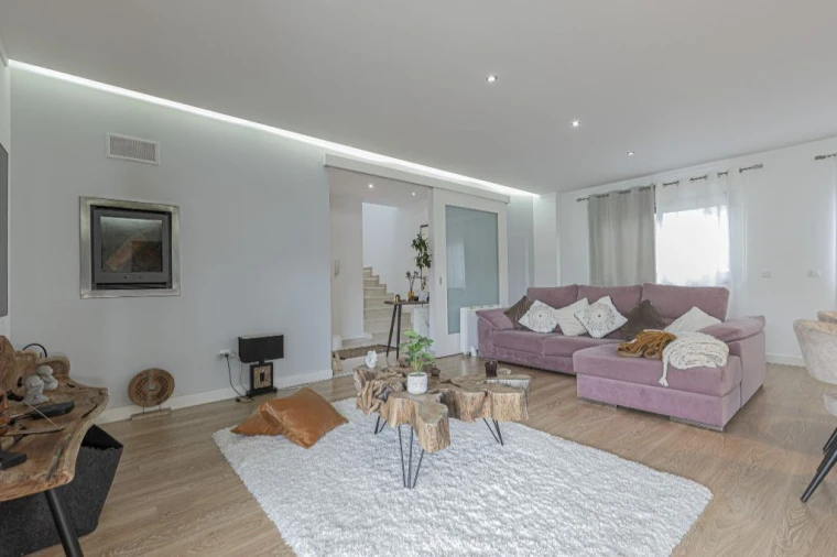 Moradia T4 para Venda em Santo Antonio da Charneca Foto 10