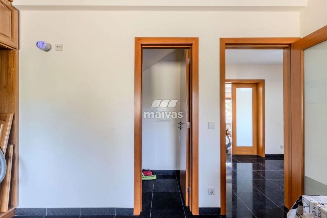 Moradia T3 para Venda em Vila Verde e Barbudo Foto 8