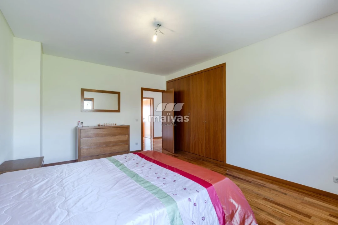 Moradia T3 para Venda em Vila Verde e Barbudo Foto 19