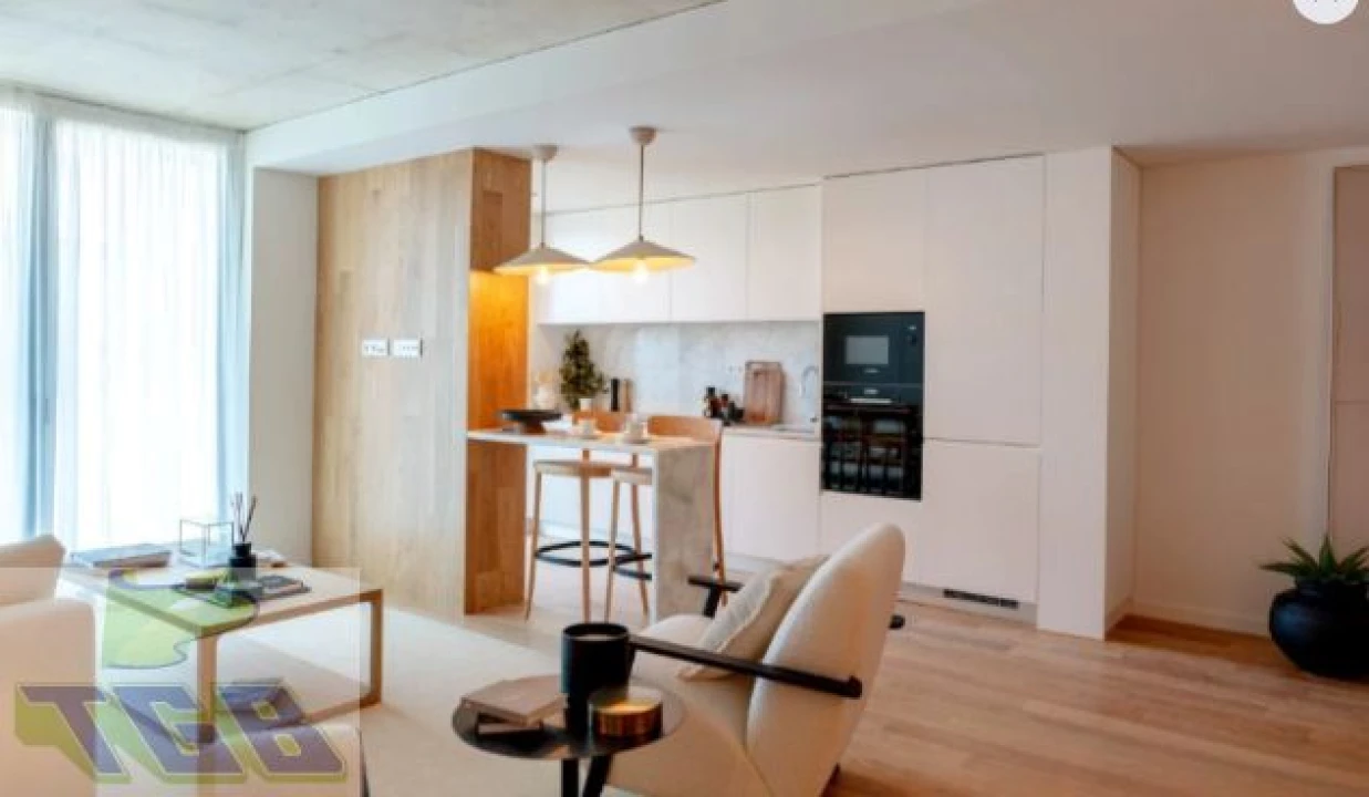 Apartamento T2 para Venda em O. Azeméis, Riba-Ul, Ul, Macinhata Seixa, Madail Foto 4