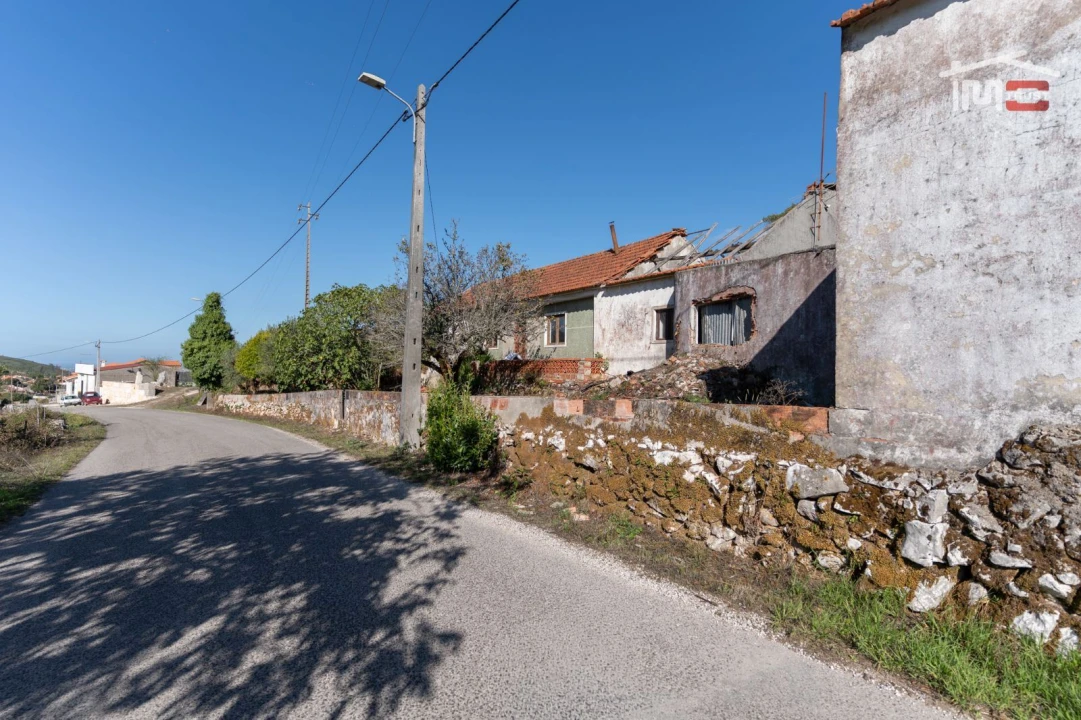 Moradia T3 para Venda em Serro Ventoso Foto 4