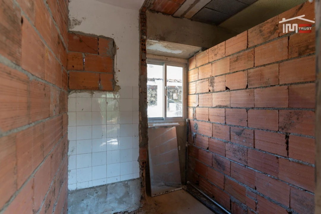 Moradia T3 para Venda em Serro Ventoso Foto 15