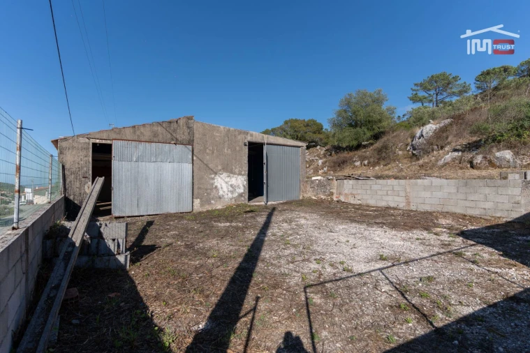 Moradia T3 para Venda em Serro Ventoso Foto 22