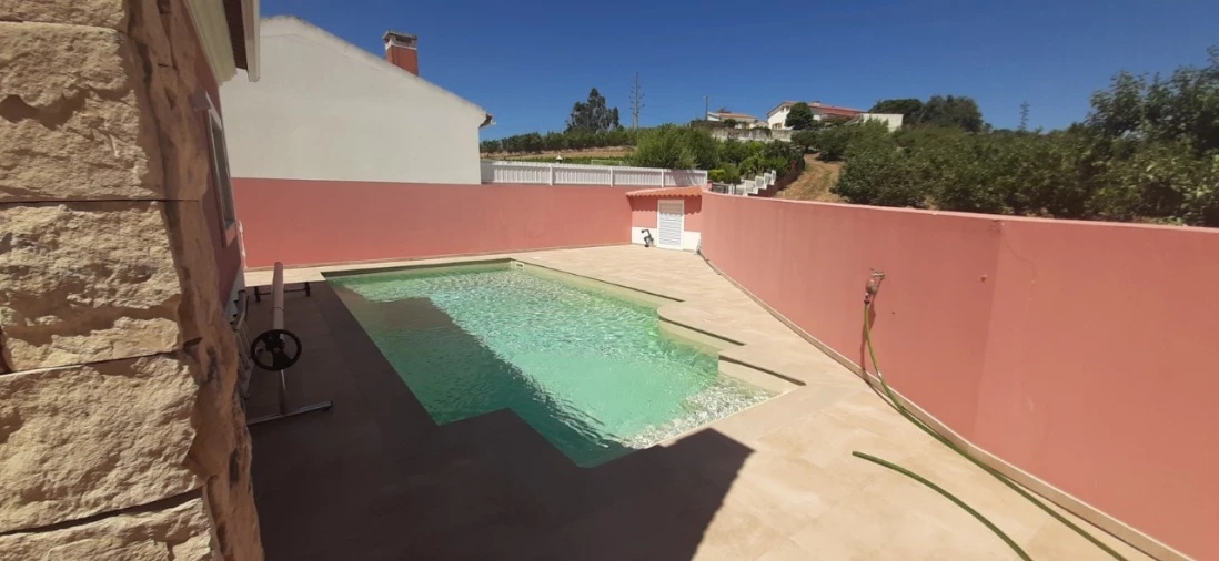 Moradia T3 para Venda em Salir de Matos Foto 15