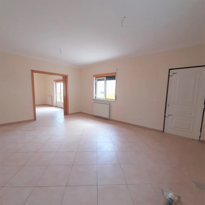 Moradia T4 para Venda em Cadaval e Pêro Moniz Foto 17