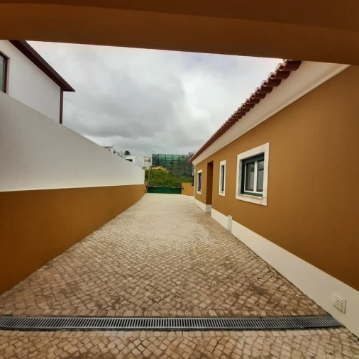 Moradia T4 para Venda em Cadaval e Pêro Moniz Foto 12