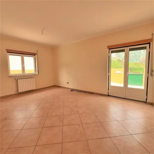 Moradia T4 para Venda em Cadaval e Pêro Moniz Foto 16