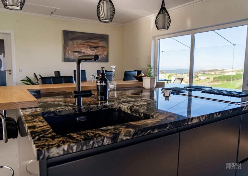 Moradia T5 para Venda em Alcobaça e Vestiaria Foto 5