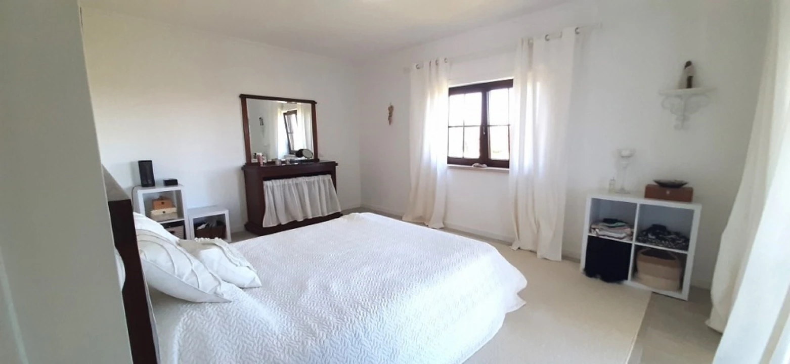 Moradia T5 para Venda em Alcobaça e Vestiaria Foto 15