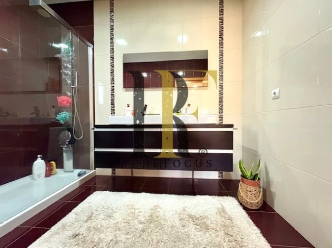 Moradia T3 para Venda em Escapães Foto 18