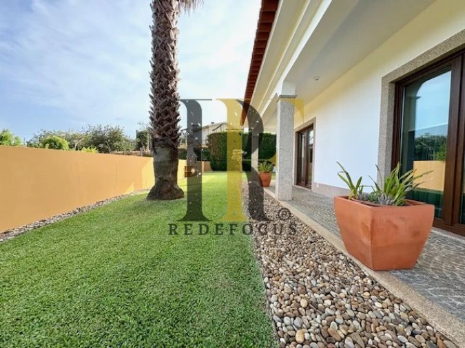 Moradia T3 para Venda em Escapães Foto 27